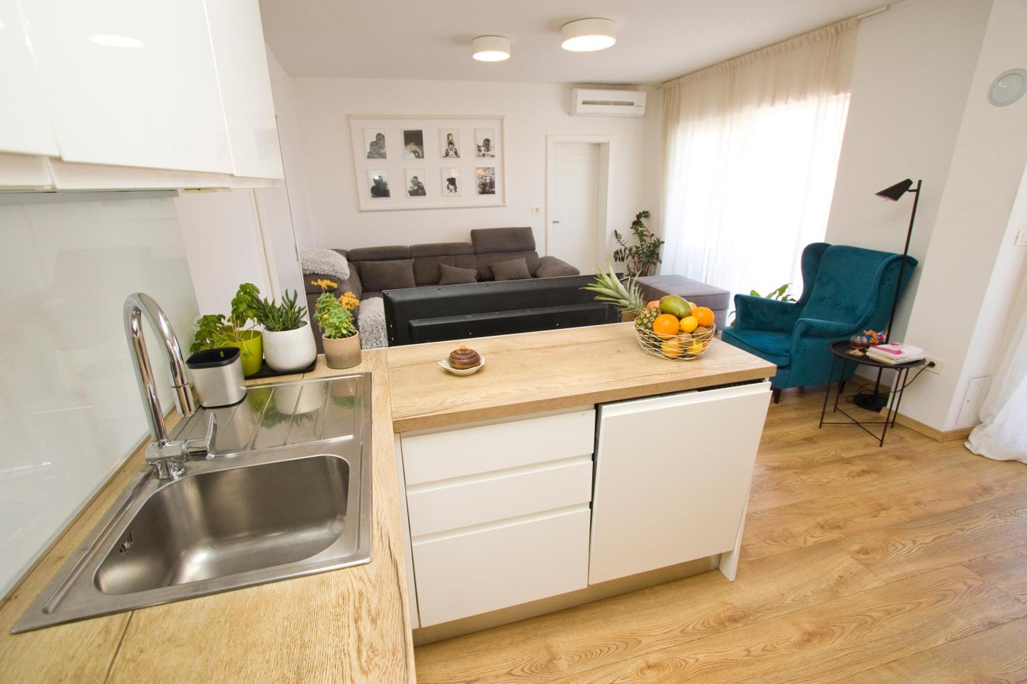 Apartmani Leo-Marin Макарска Экстерьер фото