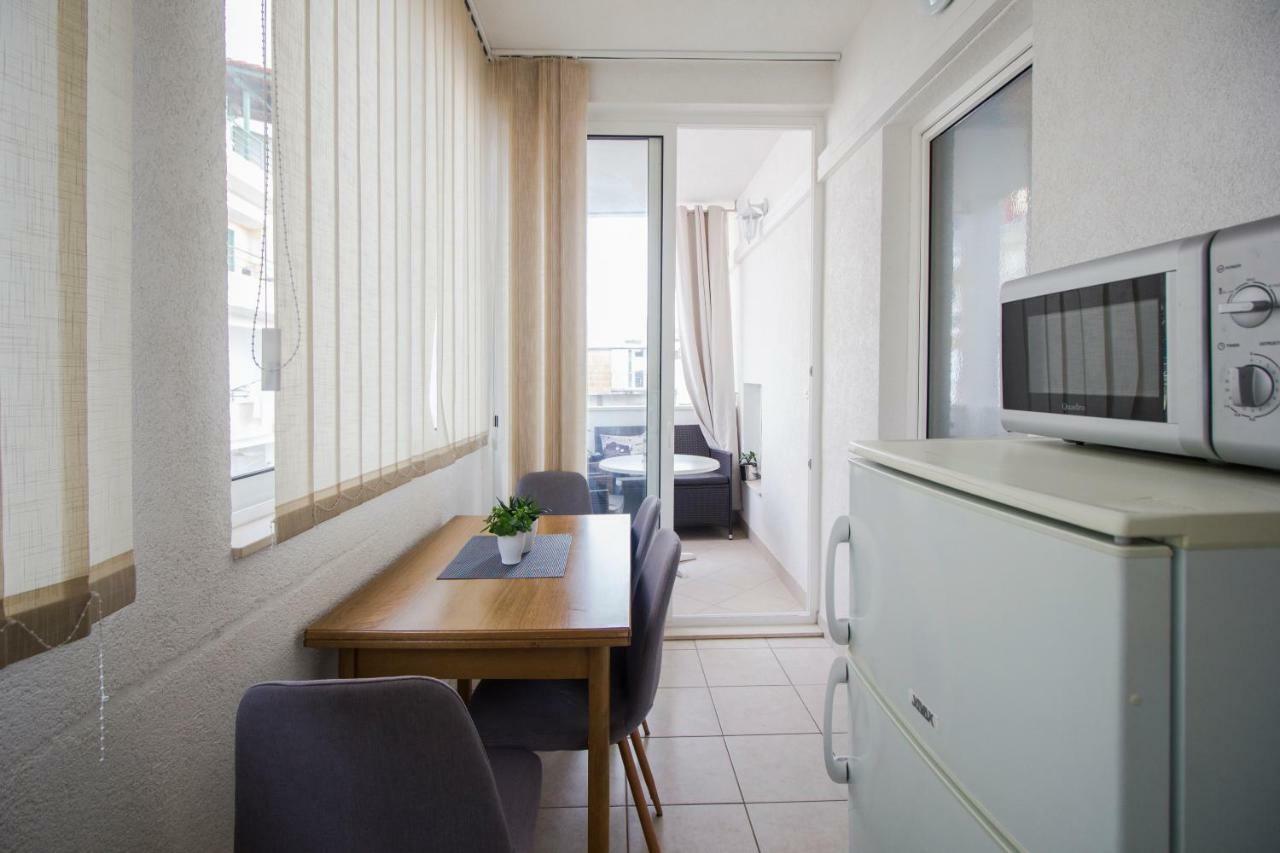 Apartmani Leo-Marin Макарска Экстерьер фото